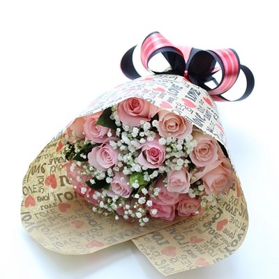 IMG_3409.jpeg Buquê de 12 Rosas Rosa - Imagem 1