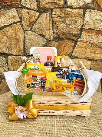 Imagem-do-WhatsApp-de-2025-04-09-as-12.34.19_2b4551d0.jpg Cesta Gourmet de Delícias - Imagem 1